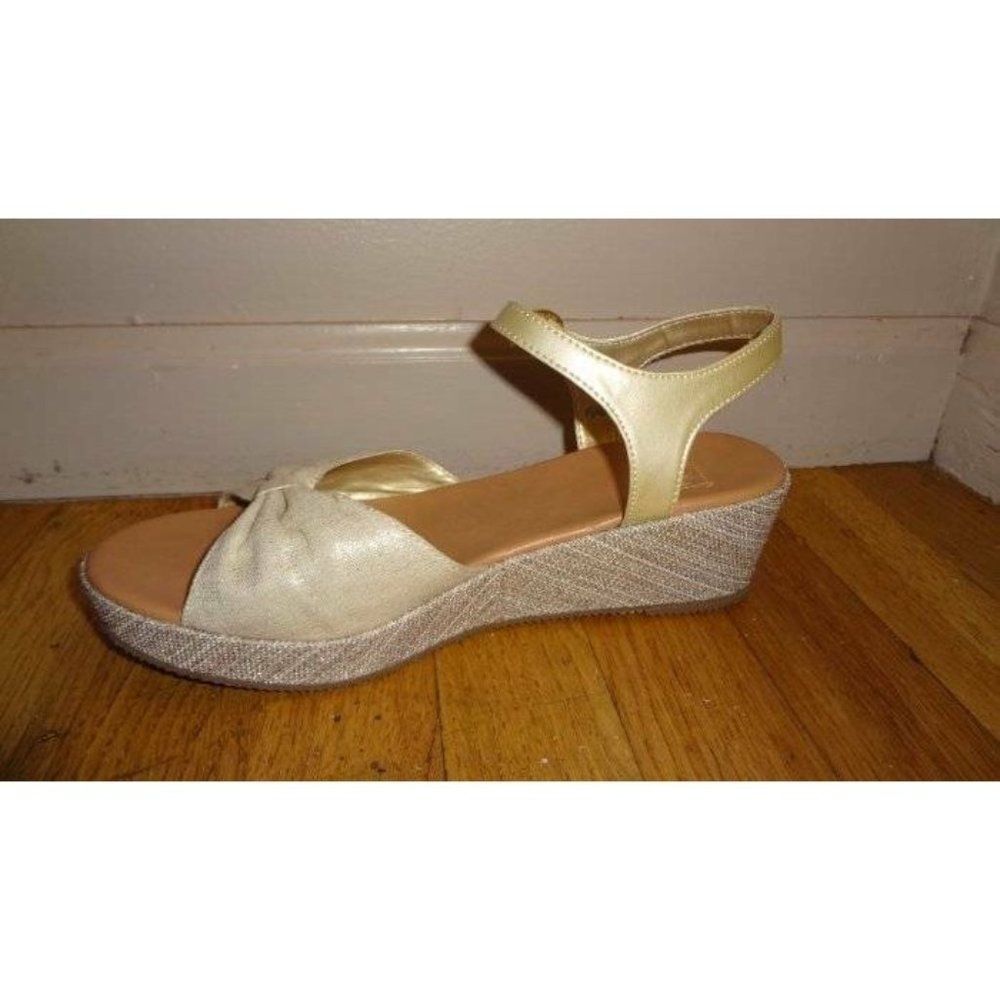 UGG Platform Canvas Sandals Shoes Metallic Beige 6 - Picture 8 of 8